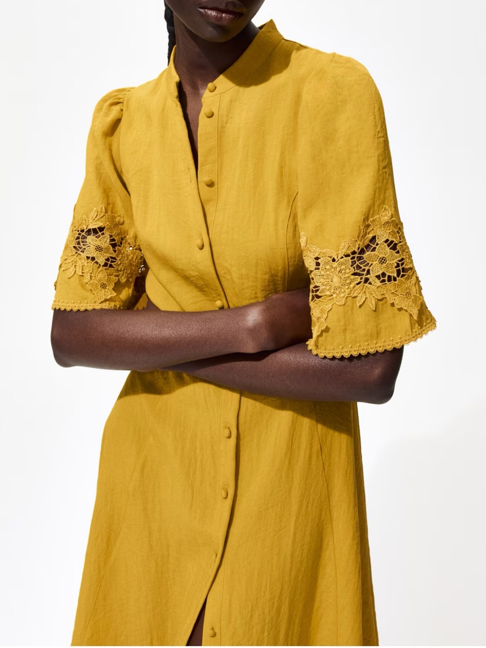 H&M Crinkled Midi Dress with Eyelet Embroidery Golden Yellow NWT - Picture 4 of 6